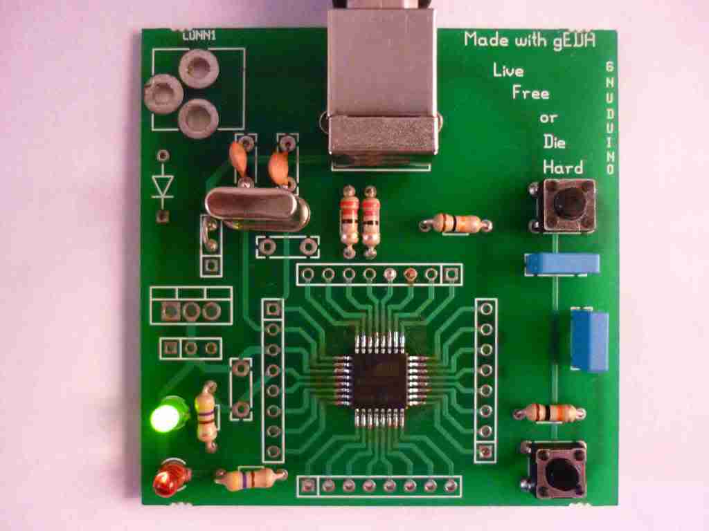 ATMEGA32U2 gEDA PCB